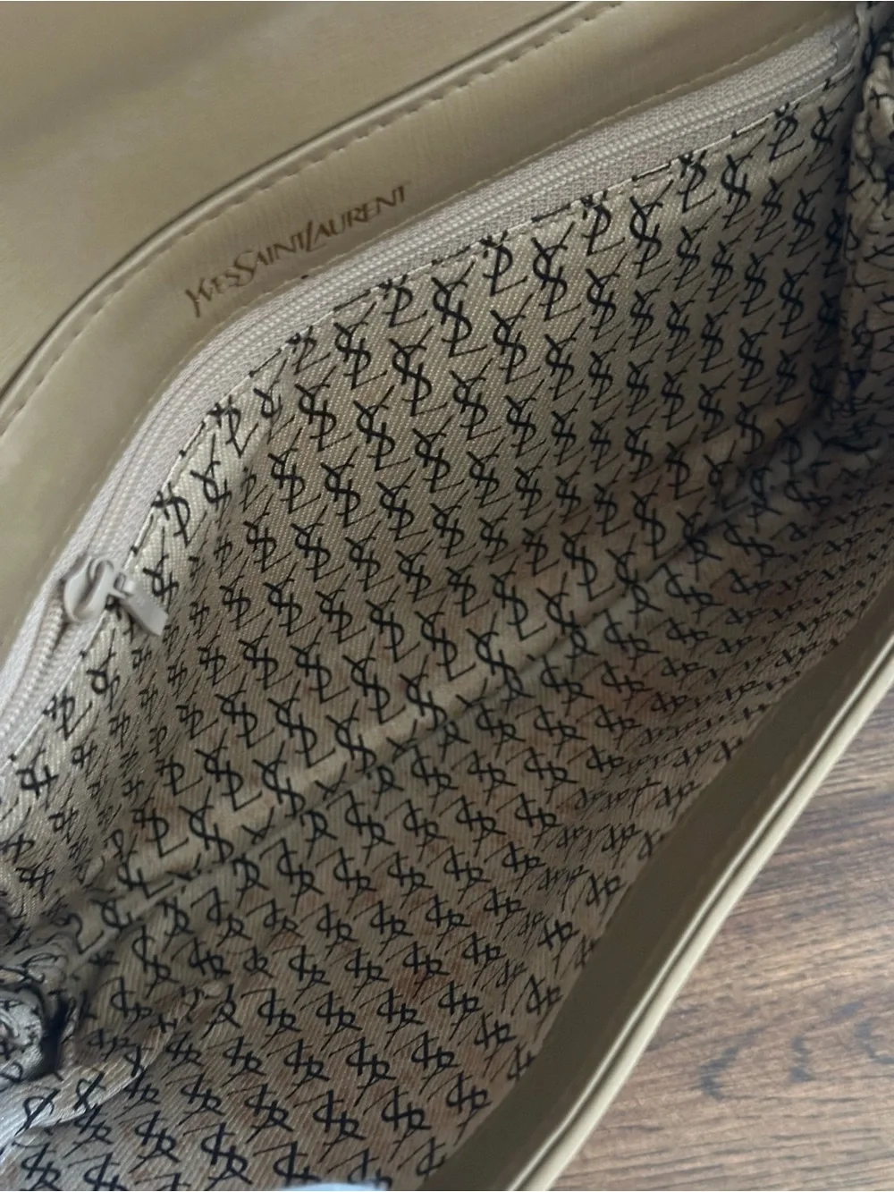 YSL Gray & Black Vintage Giraffe Print Clutch - Picture 10 of 10
